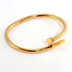 Heart Nail Bracelet #2010